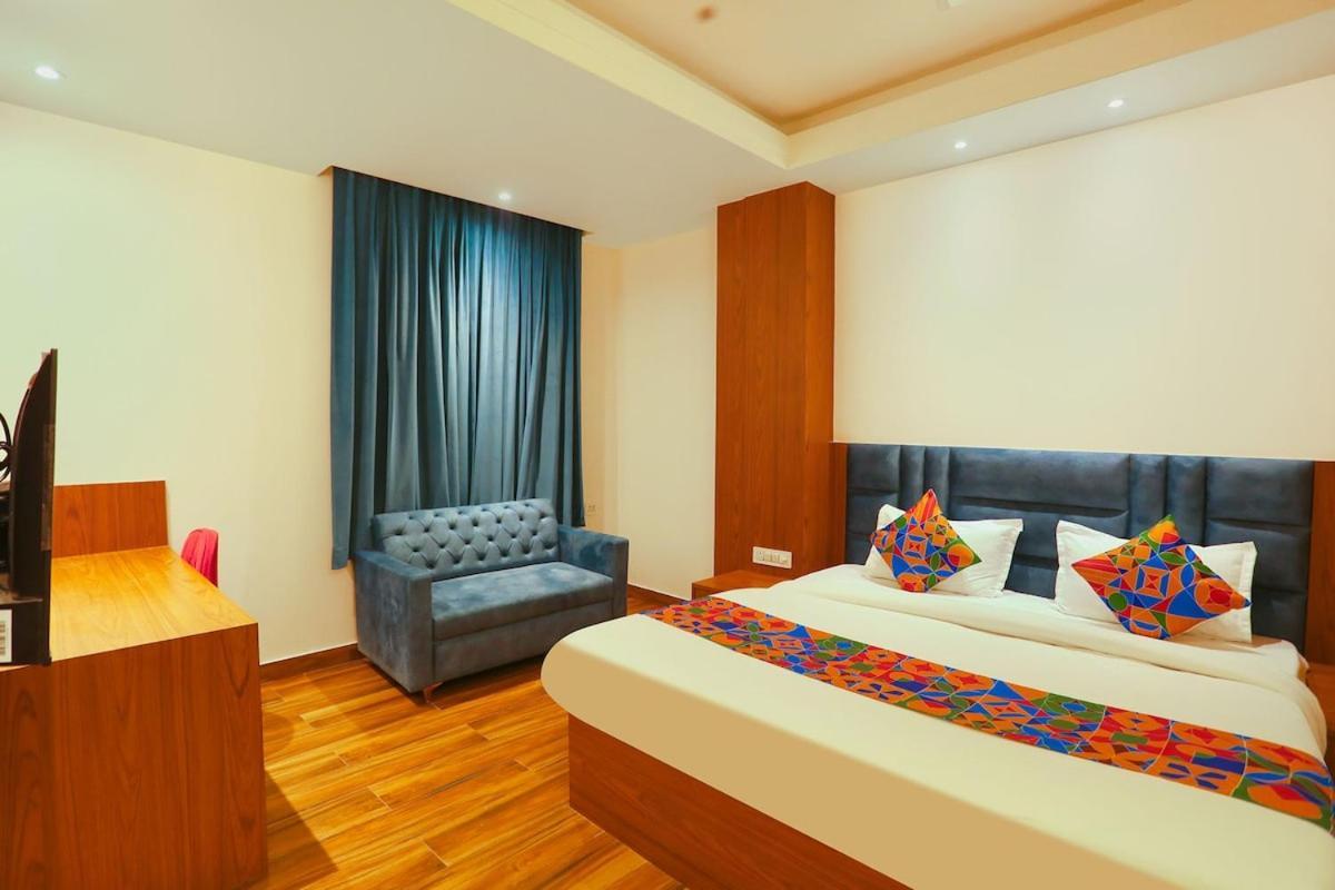 Hotel Swarn Bhoomi Kanpur Exterior foto